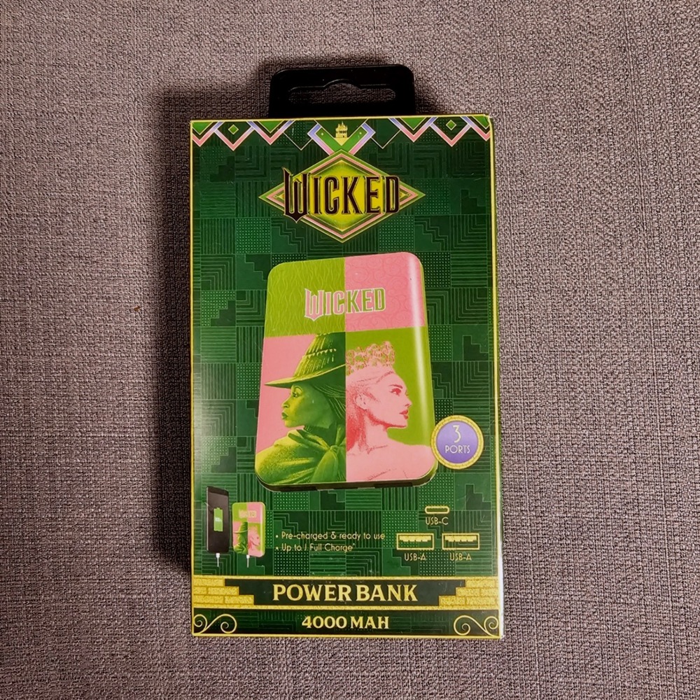 Wicked Glinda Elphaba 4000mAh Power Bank USB-C CultureFly Universal New